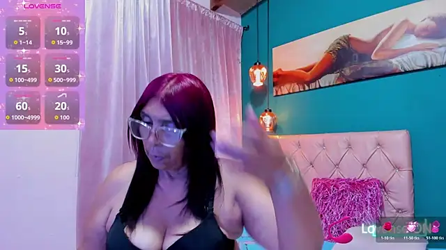 renata milf  online show from 03/06/26, 12:12