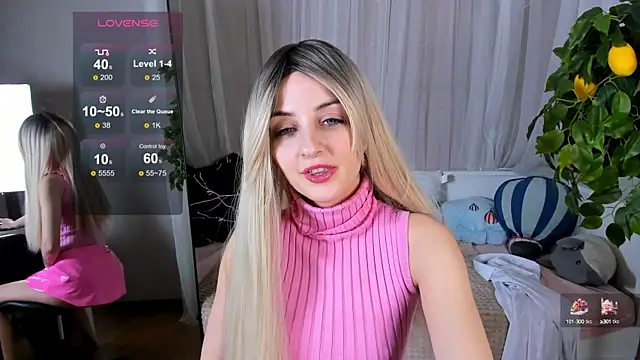 Snapshot of Katty_Lights chatting on 01/12/25, 12:33 Katty Lights online show from 01/12/25, 12:33