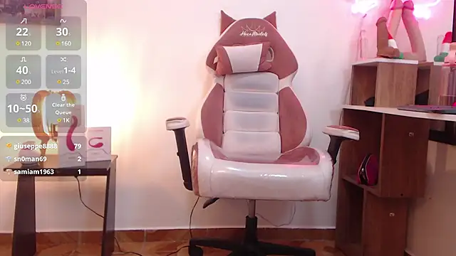 NAOMI WINDSOR online show from 03/22/25, 09:31