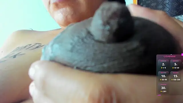 Venus Blackk online show from 03/14/25, 10:49