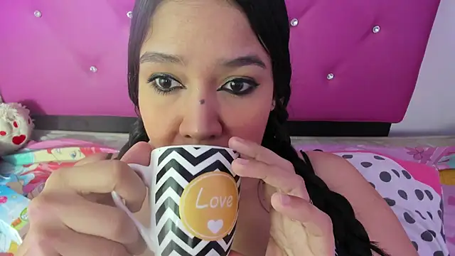 Venus Blackk online show from 09/15/25, 11:32