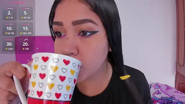 Venus Blackk online show from 04/19/26, 06:32