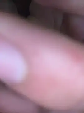 Snapshot of Anmaro05 chatting on 09/26/25, 06:06 Anmaro05 online show from 09/26/25, 06:06