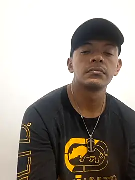 thegirlhot34 online show from 04/12/26, 07:35