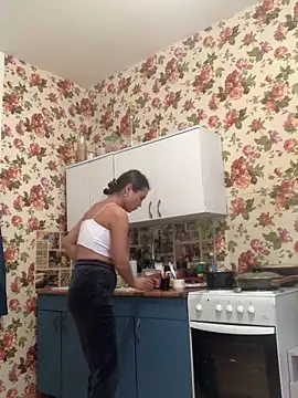 MiraMiss online show from 04/11/26, 01:48