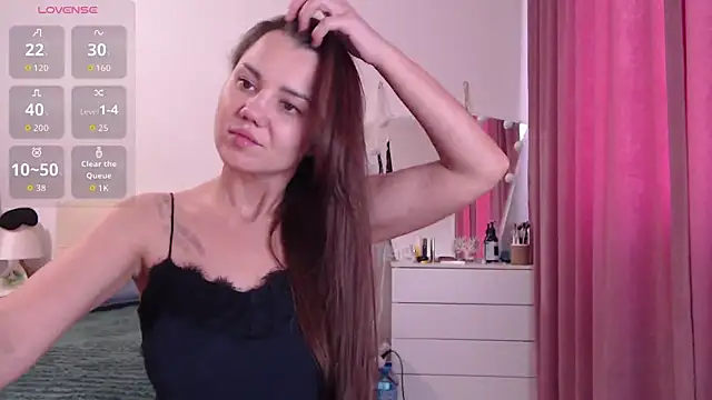 MiraMiss online show from 07/09/26, 10:41