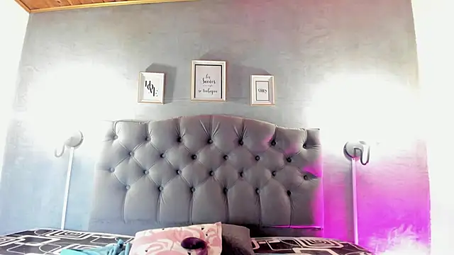 MeridaLane online show from 09/29/25, 01:33