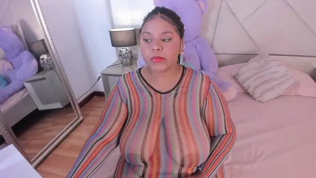 Snapshot of RAVENDIPAUL chatting on 02/03/25, 07:52 RAVENDIPAUL online show from 02/03/25, 07:52