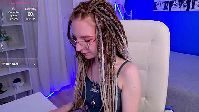 VioletShine online show from 01/23/25, 10:01