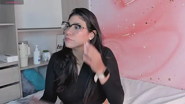 Jonness Isa  online show from 04/15/26, 01:07