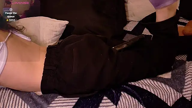 Queenjenn   online show from 02/21/26, 06:58