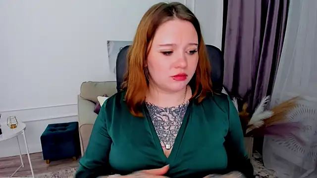 MoonLghte online show from 01/29/25, 10:43