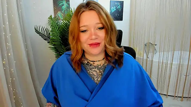 MoonLghte online show from 01/30/25, 11:02