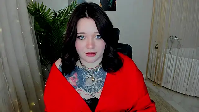 MoonLghte online show from 02/27/25, 10:42