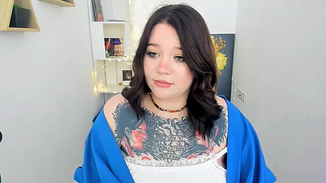 MoonLghte online show from 03/14/25, 07:44