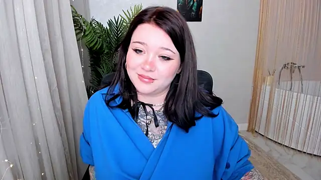 MoonLghte online show from 03/18/25, 12:36