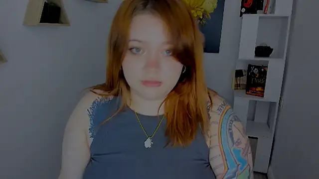 MoonLghte online show from 10/08/25, 07:55