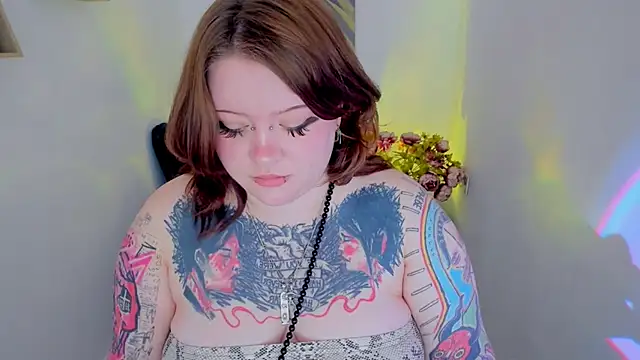 Snapshot of MoonLghte chatting on 03/03/26, 03:34 MoonLghte online show from 03/03/26, 03:34