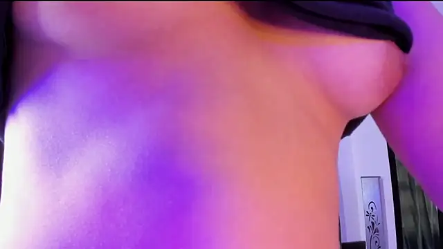 Noellesable online show from 01/08/25, 05:37