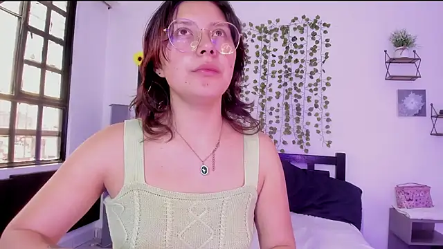 Noellesable online show from 01/13/25, 05:23