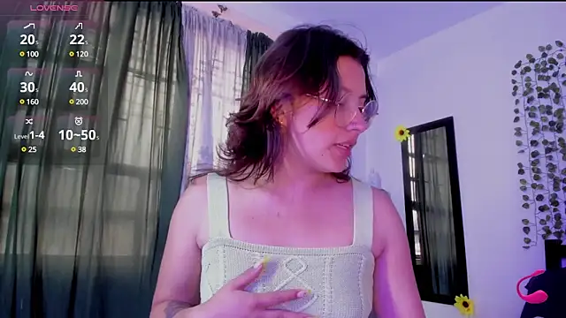 Noellesable online show from 02/11/25, 05:40