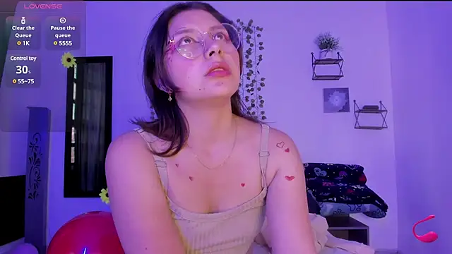 Noellesable online show from 02/21/25, 09:32