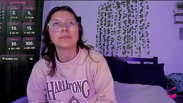 Noellesable online show from 02/22/25, 09:15