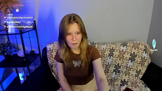 Snapshot of EvaStevs chatting on 12/29/24, 11:50 EvaStevs online show from 12/29/24, 11:50