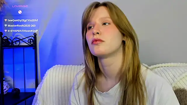 Snapshot of EvaStevs chatting on 01/11/25, 10:40 EvaStevs online show from 01/11/25, 10:40