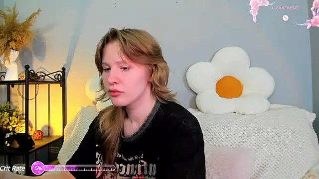 Snapshot of EvaStevs chatting on 02/14/25, 12:47 EvaStevs online show from 02/14/25, 12:47