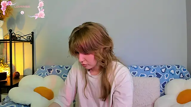 Snapshot of EvaStevs chatting on 02/23/25, 09:59 EvaStevs online show from 02/23/25, 09:59