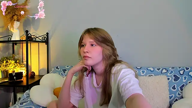 Snapshot of EvaStevs chatting on 02/24/25, 01:02 EvaStevs online show from 02/24/25, 01:02