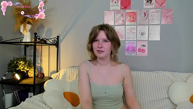 Snapshot of EvaStevs chatting on 03/15/25, 05:48 EvaStevs online show from 03/15/25, 05:48