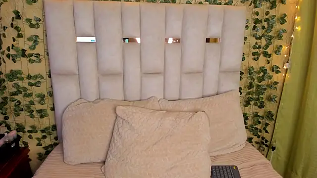 Snapshot of jenifer__power10 chatting on 01/17/25, 12:10 jenifer power10 online show from 01/17/25, 12:10