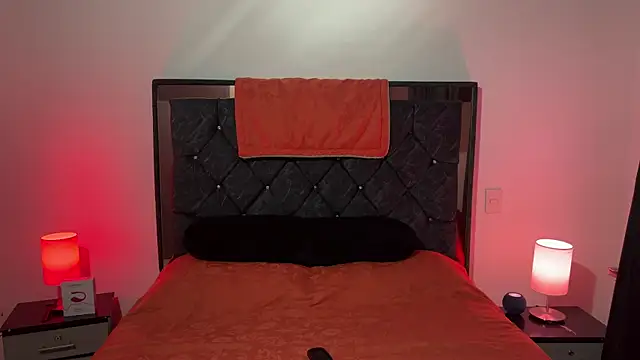 khonsu s online show from 04/12/26, 09:53