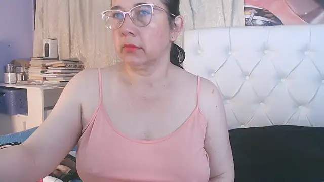 maturepriscila online show from 02/28/25, 02:20