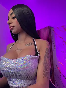 Tiffanny online show from 04/02/26, 01:09