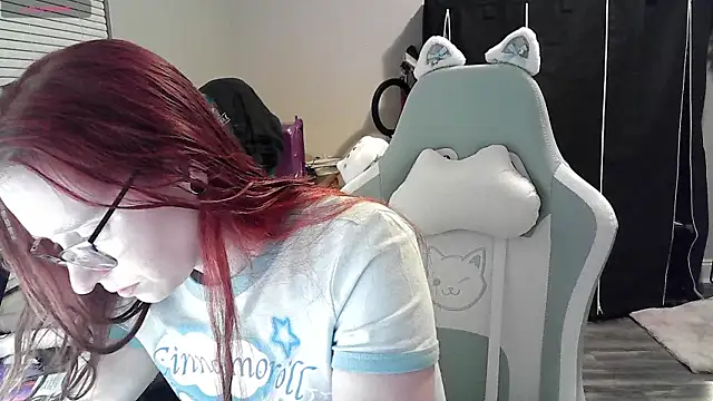 LilyFoxxx online show from 01/27/25, 03:15