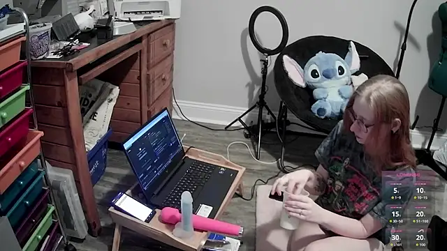 LilyFoxxx online show from 01/07/26, 06:16