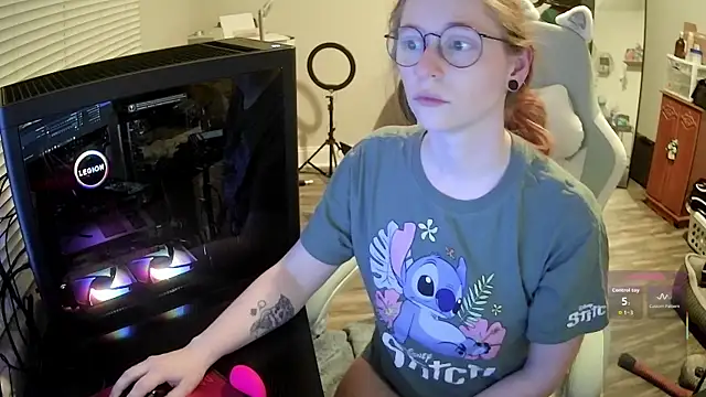 LilyFoxxx online show from 01/11/26, 06:29