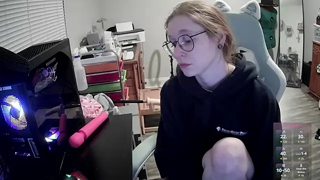 LilyFoxxx online show from 02/11/26, 07:02