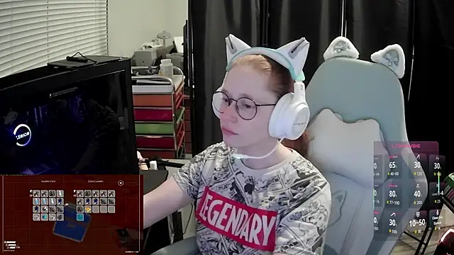 LilyFoxxx online show from 06/10/26, 05:18