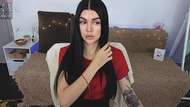 Tiffany lab online show from 09/10/25, 12:05