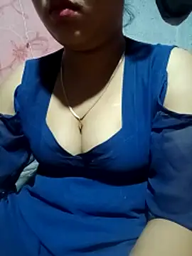 Snapshot of Super-Couple chatting on 03/20/26, 05:45 Super-Couple online show from 03/20/26, 05:45