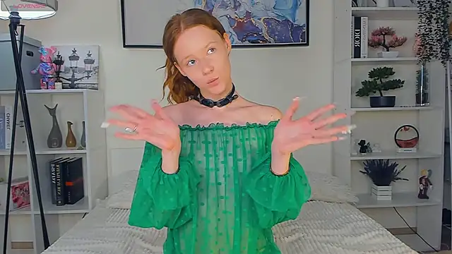 Snapshot of ZaraBluitt chatting on 02/20/25, 10:37 ZaraBluitt online show from 02/20/25, 10:37