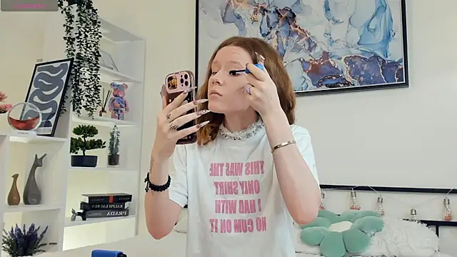 Snapshot of ZaraBluitt chatting on 03/13/25, 08:04 ZaraBluitt online show from 03/13/25, 08:04