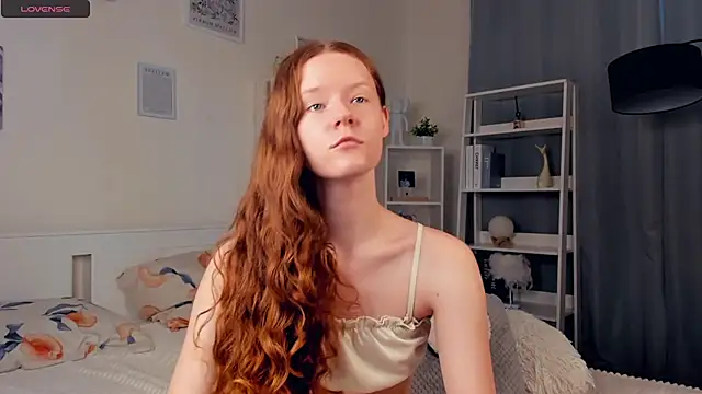 Snapshot of ZaraBluitt chatting on 09/11/25, 07:19 ZaraBluitt online show from 09/11/25, 07:19