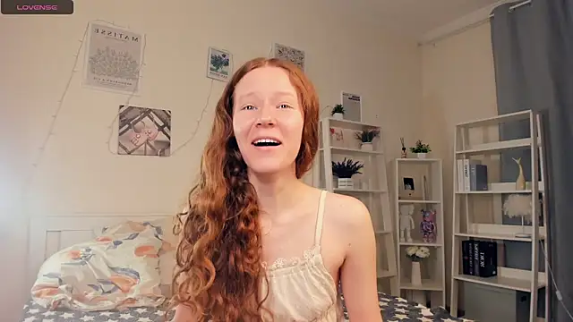 Snapshot of ZaraBluitt chatting on 11/24/25, 07:52 ZaraBluitt online show from 11/24/25, 07:52