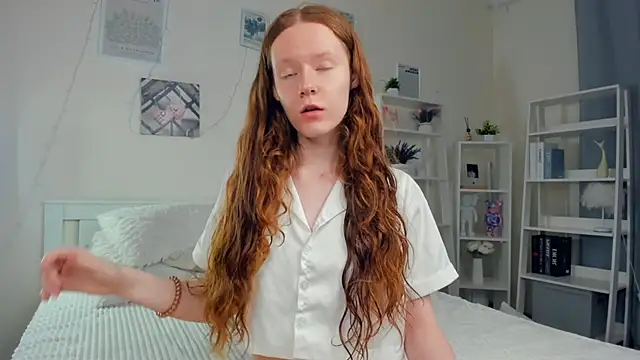 Snapshot of ZaraBluitt chatting on 11/26/25, 07:42 ZaraBluitt online show from 11/26/25, 07:42