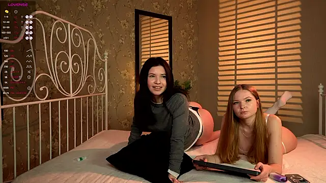 Hidden boobs online show from 01/15/26, 08:52